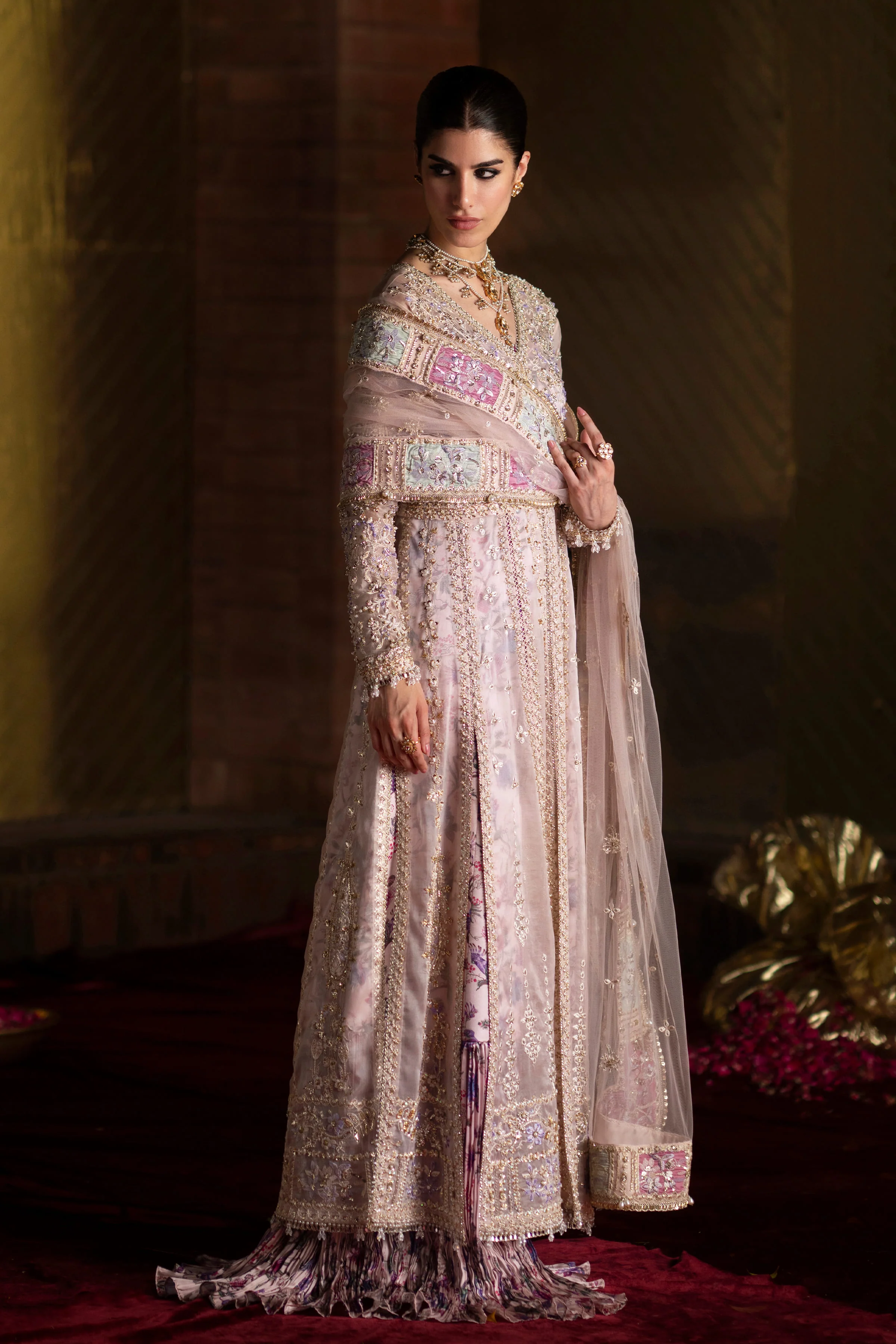 AYSEL - Image 6