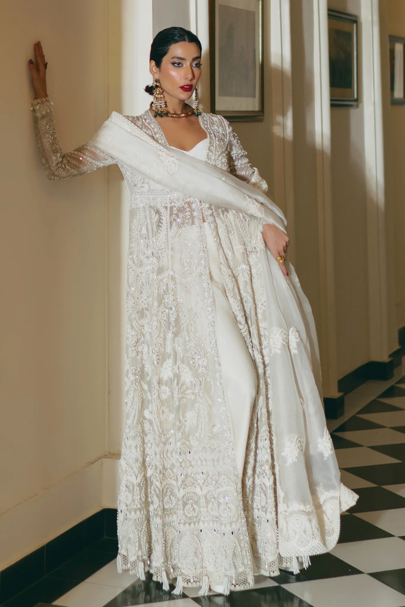 Lilly - Image 11