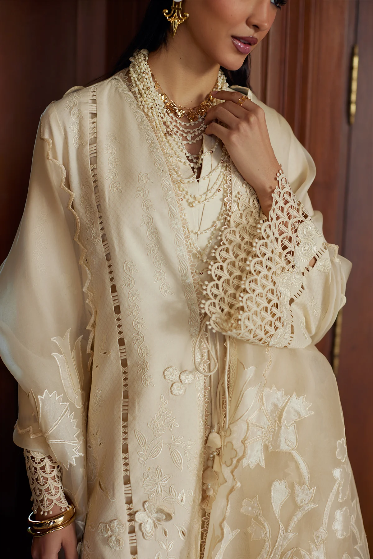 LIZA - Image 4